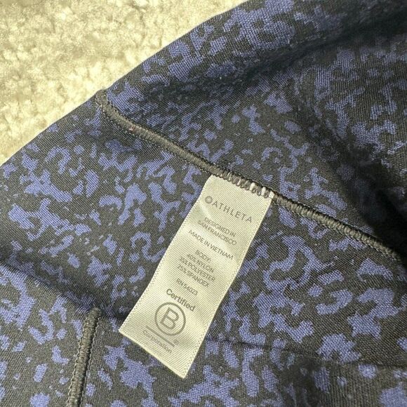 Athleta Ultimate Stash Pocket Gravel Tight Blue - Picture 8 of 15